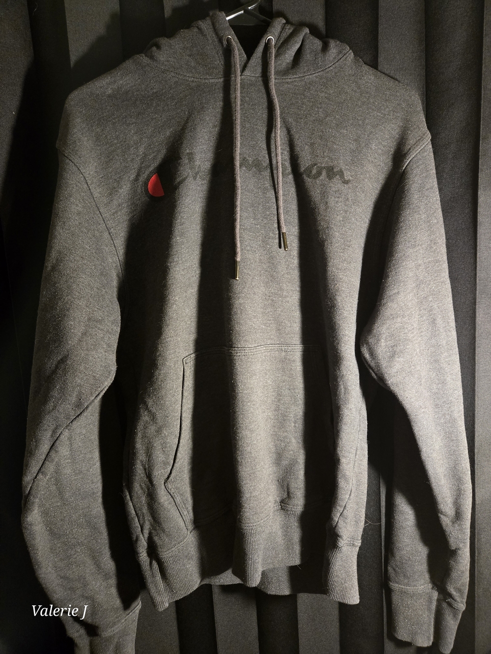 Champion Hoodie - Mens Small